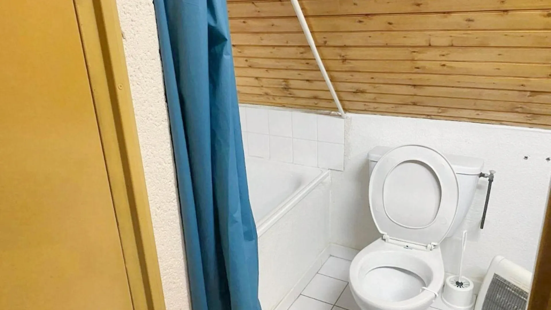 Appartement Confortable A Bagneres-De-Luchon - Vue Montagne